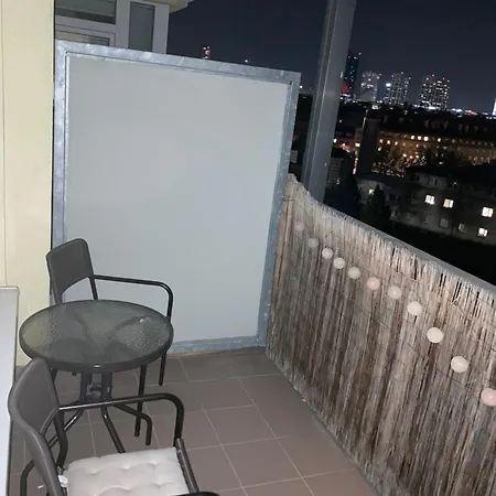 2 Izbovy S Vyhladom Na Bratislavsky Hrad Appartement Bratislava
